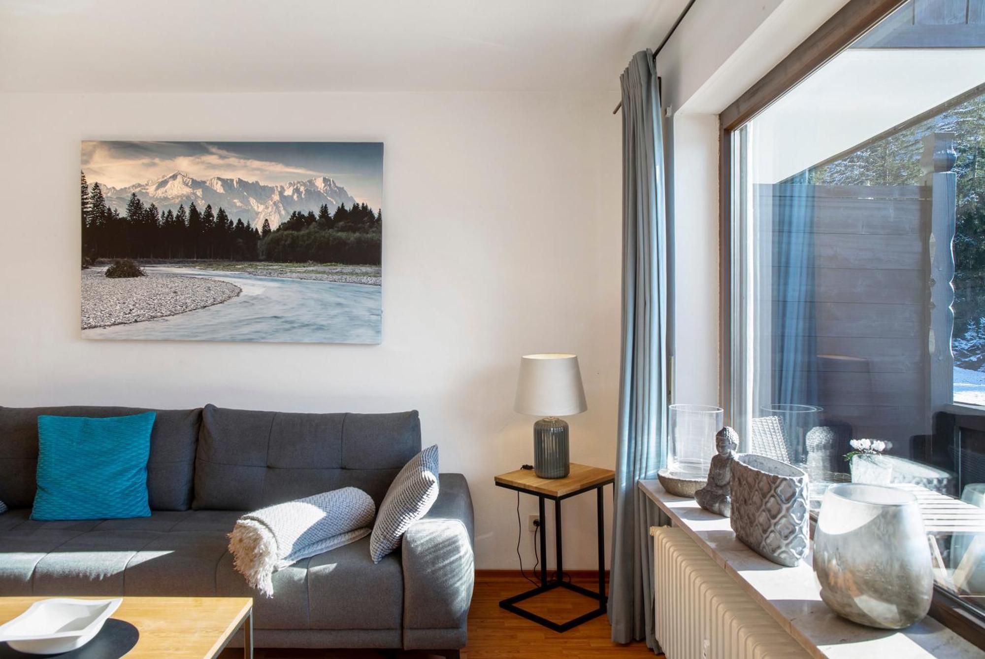 Almzeit Apartment Farchant